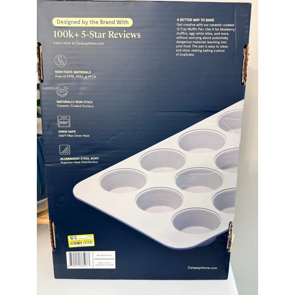 Caraway 12 Cup Muffin Pan Kitchen 12-Cup Gray Navy Non-Toxic Ceramic NWT